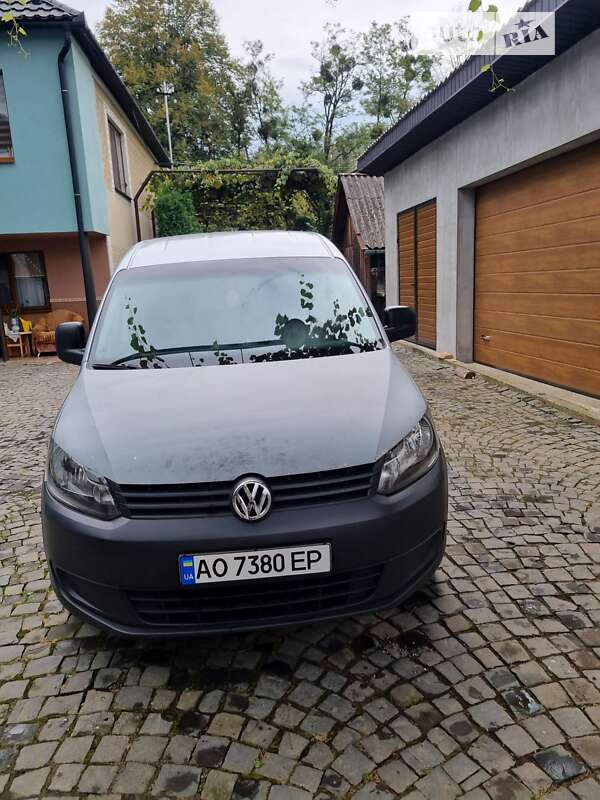 Volkswagen Caddy (2010)