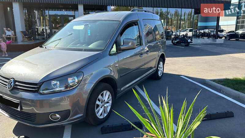 Volkswagen Caddy (2012)
