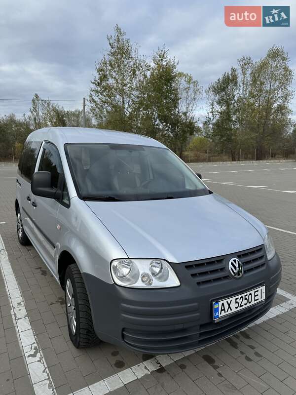 Volkswagen Caddy (2010)
