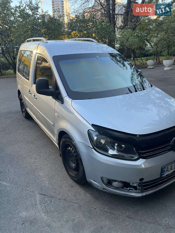 Volkswagen Caddy (2013)