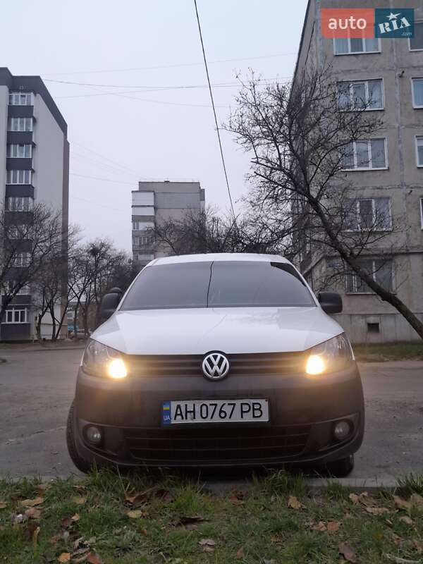 Volkswagen Caddy (2011)