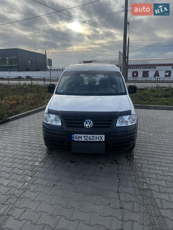 Volkswagen Caddy (2006)