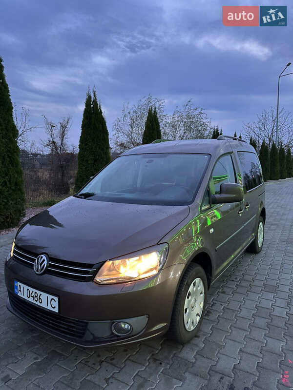 Volkswagen Caddy (2012)