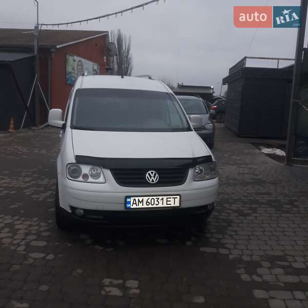Volkswagen Caddy (2010)