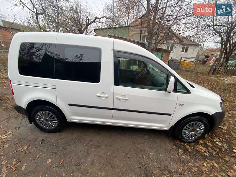 Volkswagen Caddy (2013)