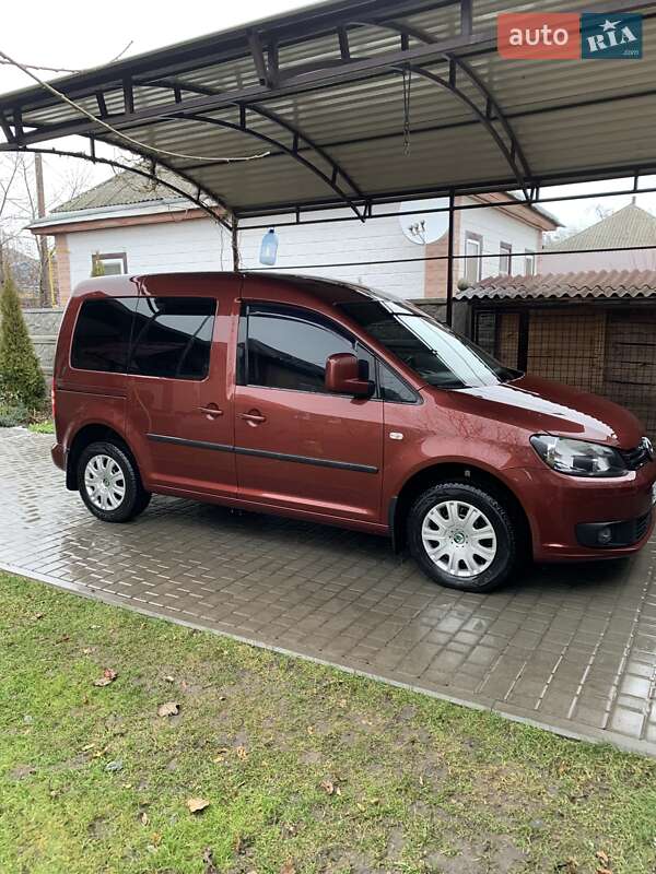 Volkswagen Caddy (2013)