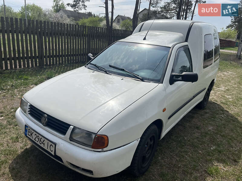 Volkswagen Caddy (2003)