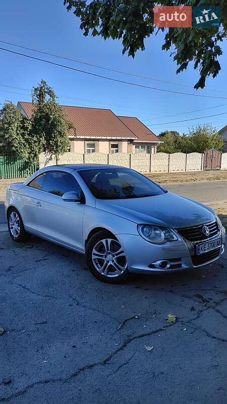 Volkswagen Eos (2008)