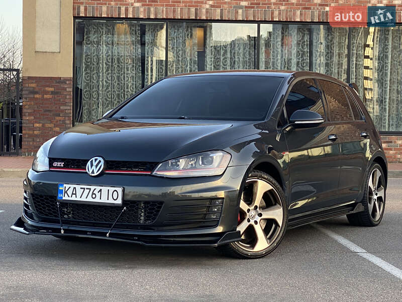 Volkswagen Golf gti (2015)