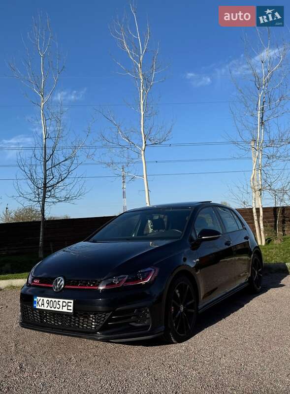 Volkswagen Golf gti (2020)