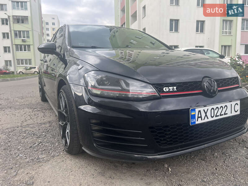 Volkswagen Golf gti (2017)