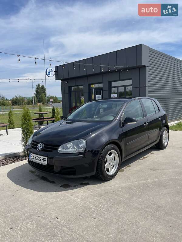 Volkswagen Golf (2004)