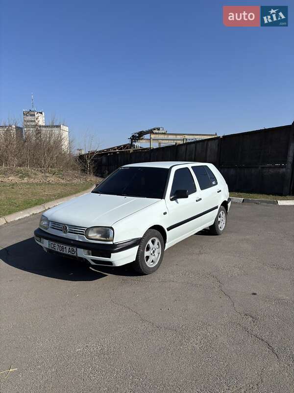 Volkswagen Golf (1997)