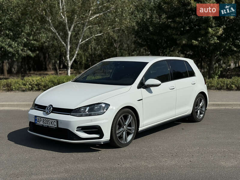 Volkswagen Golf (2018)