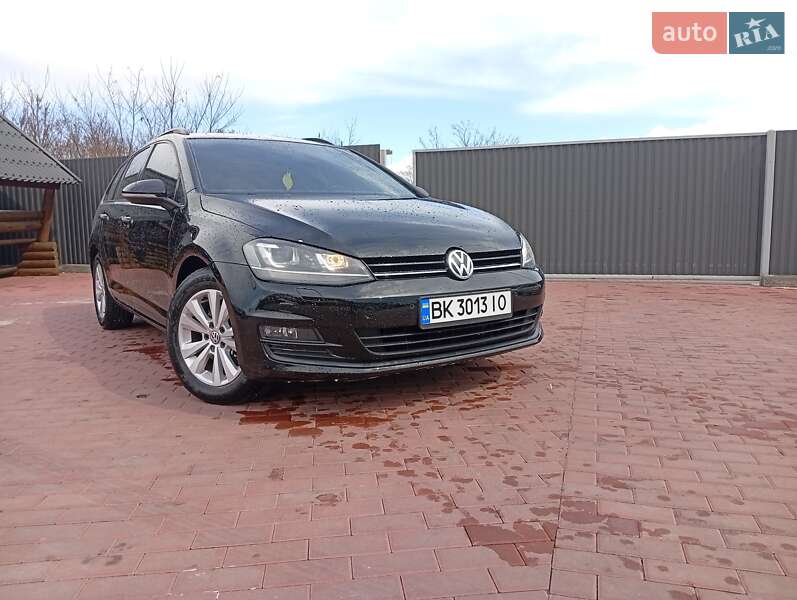 Volkswagen Golf (2014)