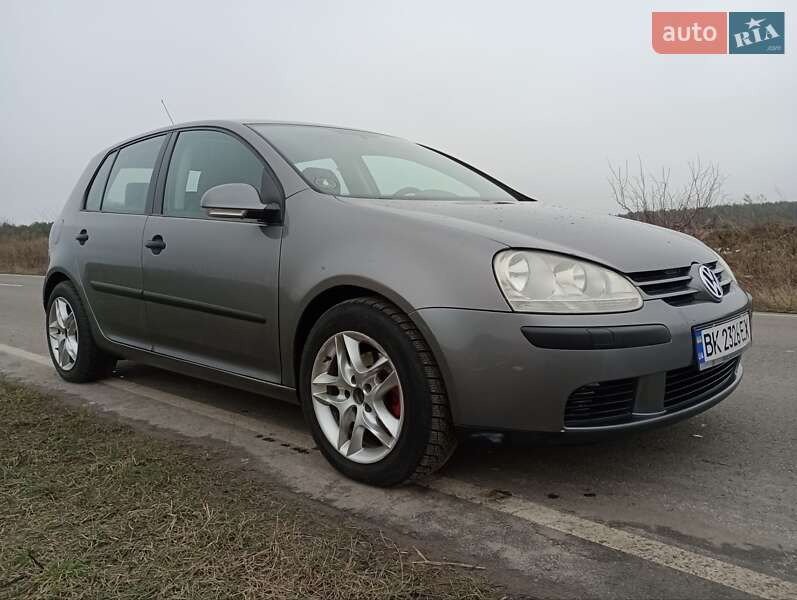 Volkswagen Golf (2006)