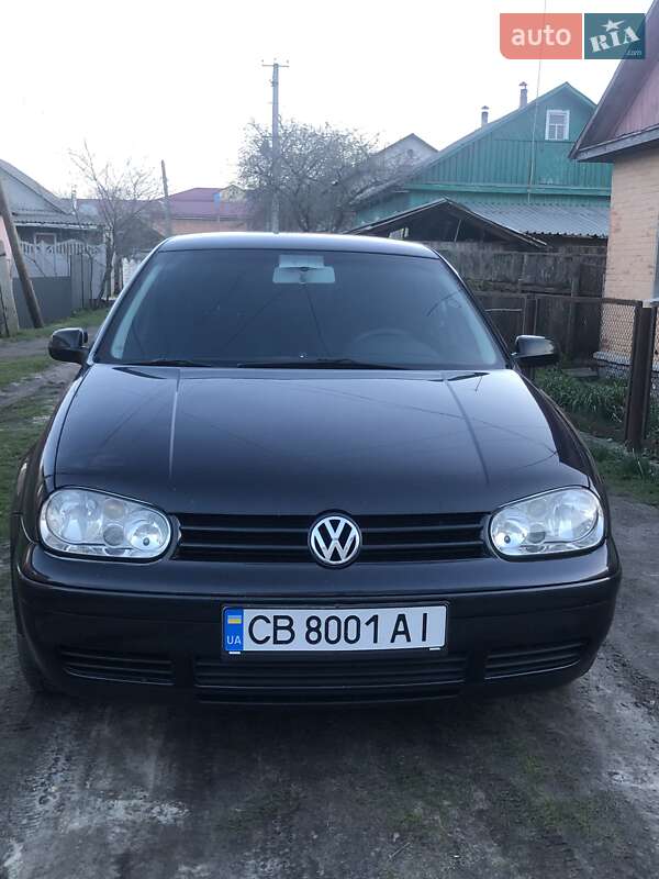 Volkswagen Golf (2002)