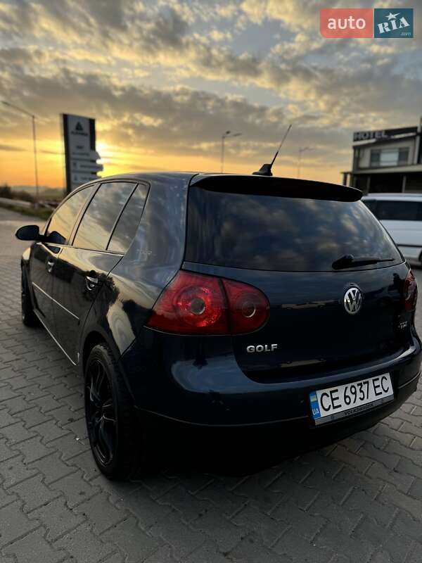 Volkswagen Golf (2008)