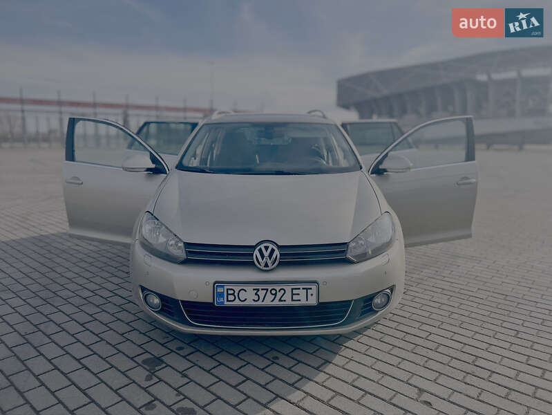 Volkswagen Golf (2012)