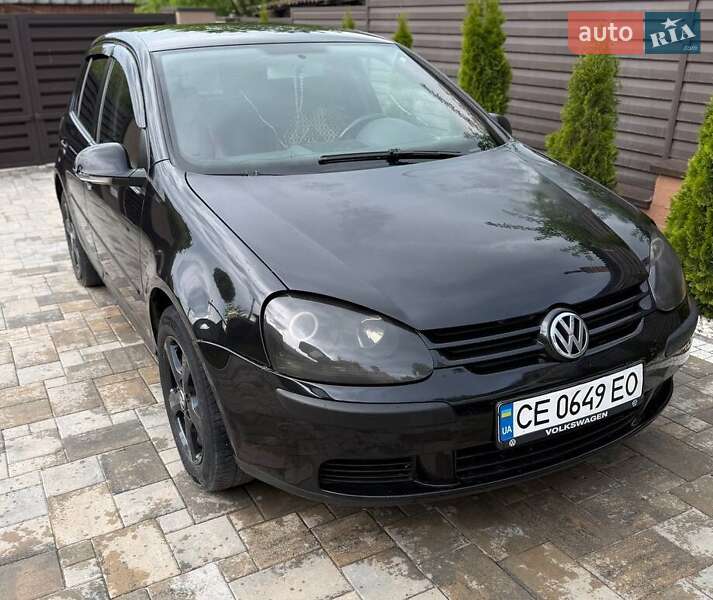 Volkswagen Golf (2005)