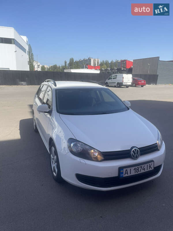 Volkswagen Golf (2012)