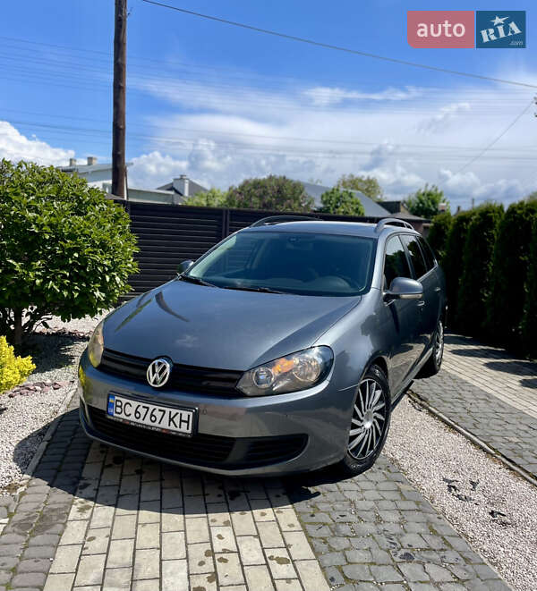 Volkswagen Golf (2012)
