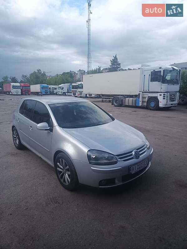 Volkswagen Golf (2008)