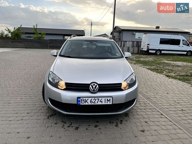 Volkswagen Golf (2011)