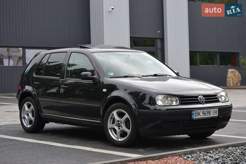 Volkswagen Golf (2001)