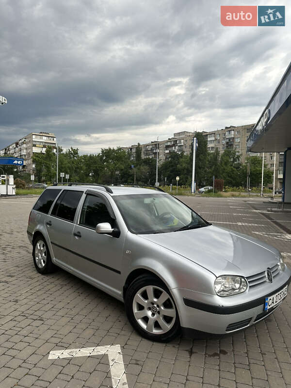Volkswagen Golf (2001)