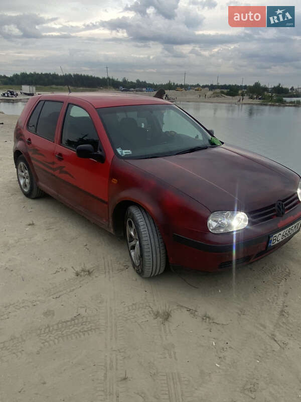 Volkswagen Golf (1998)