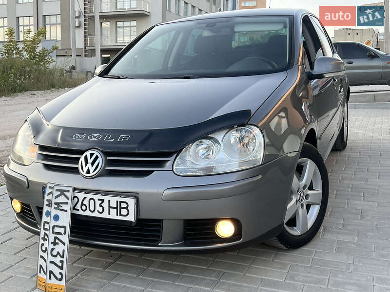 Volkswagen Golf (2008)