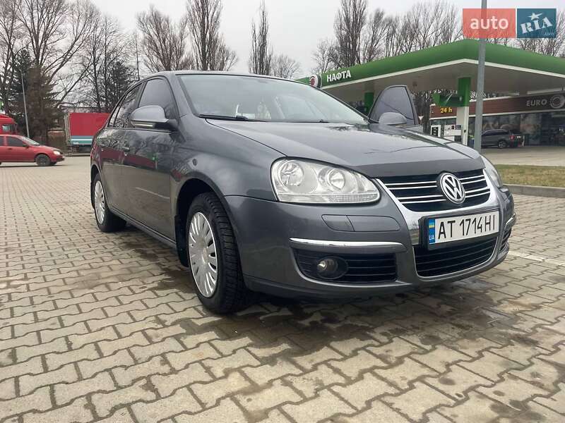 Volkswagen Jetta (2008)