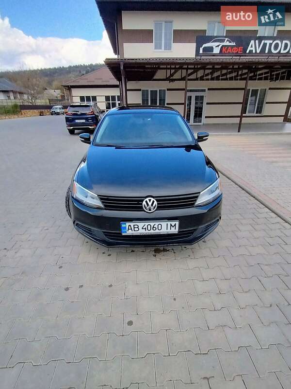 Volkswagen Jetta (2011)