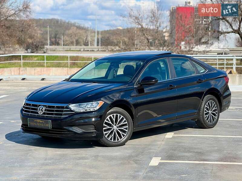 Volkswagen Jetta (2019)