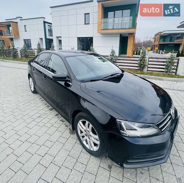 Volkswagen Jetta (2017)
