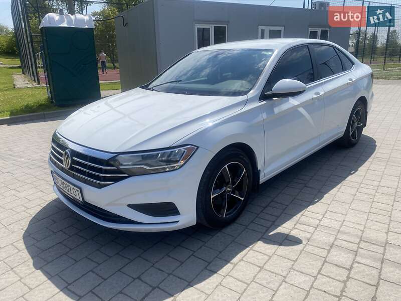 Volkswagen Jetta (2020)