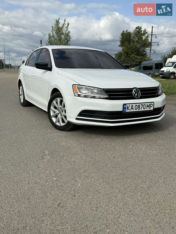Volkswagen Jetta (2014)
