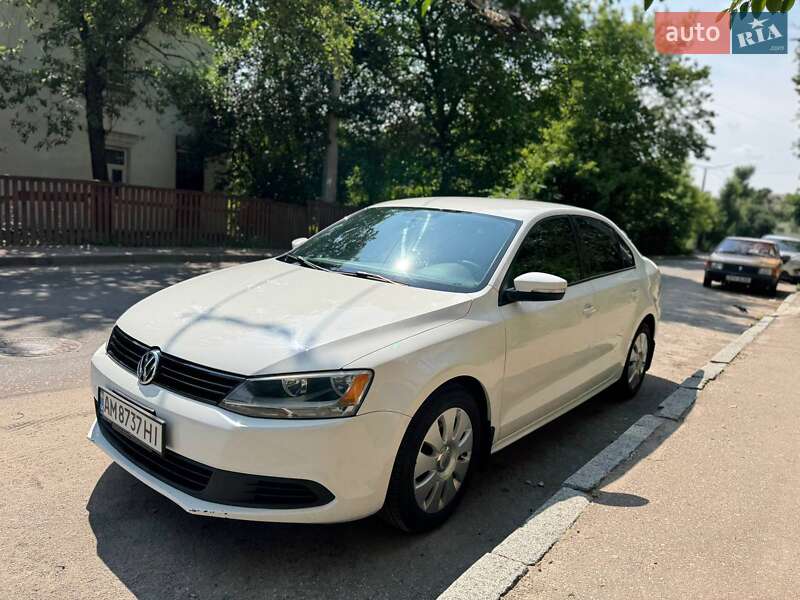 Volkswagen Jetta (2012)