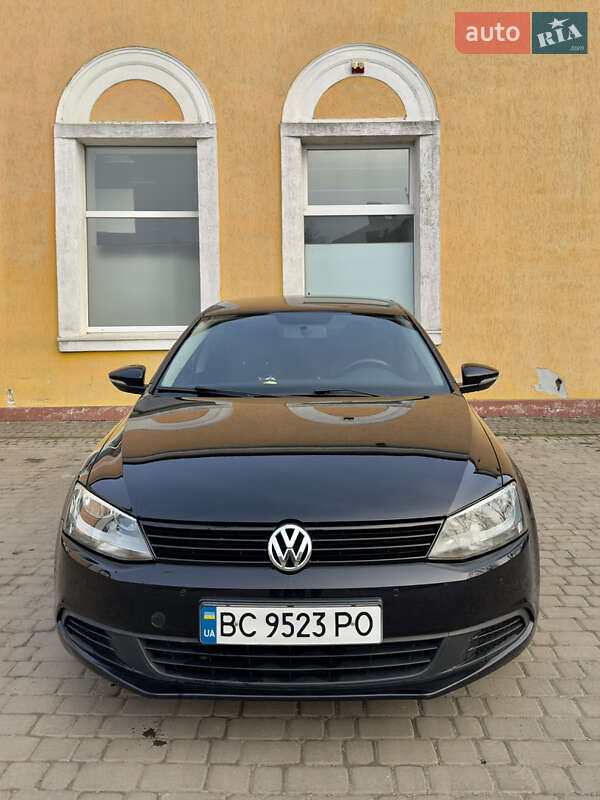 Volkswagen Jetta (2010)
