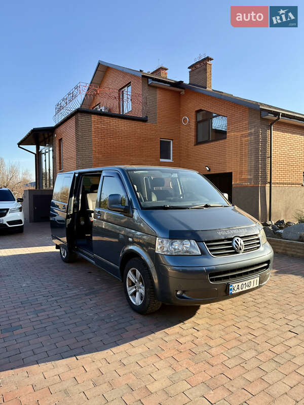 Volkswagen Multivan (2004)