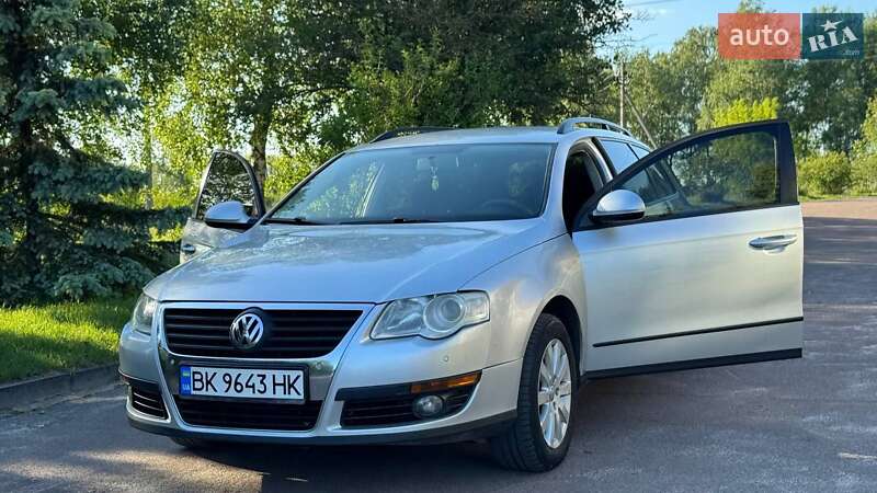 Volkswagen Passat (2010)