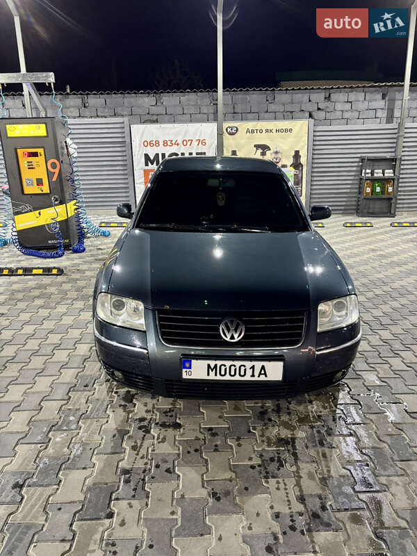 Volkswagen Passat (2004)