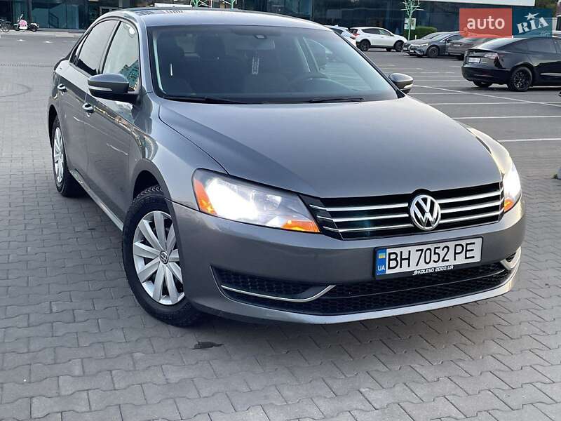 Volkswagen Passat (2013)