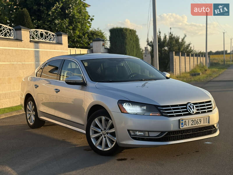 Volkswagen Passat (2012)