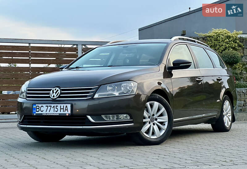 Volkswagen Passat (2012)