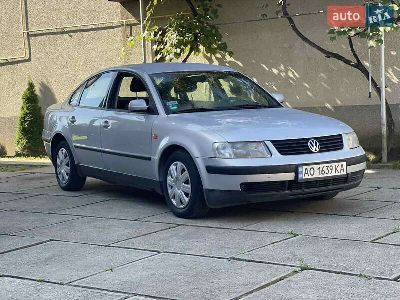 Volkswagen Passat (1998)