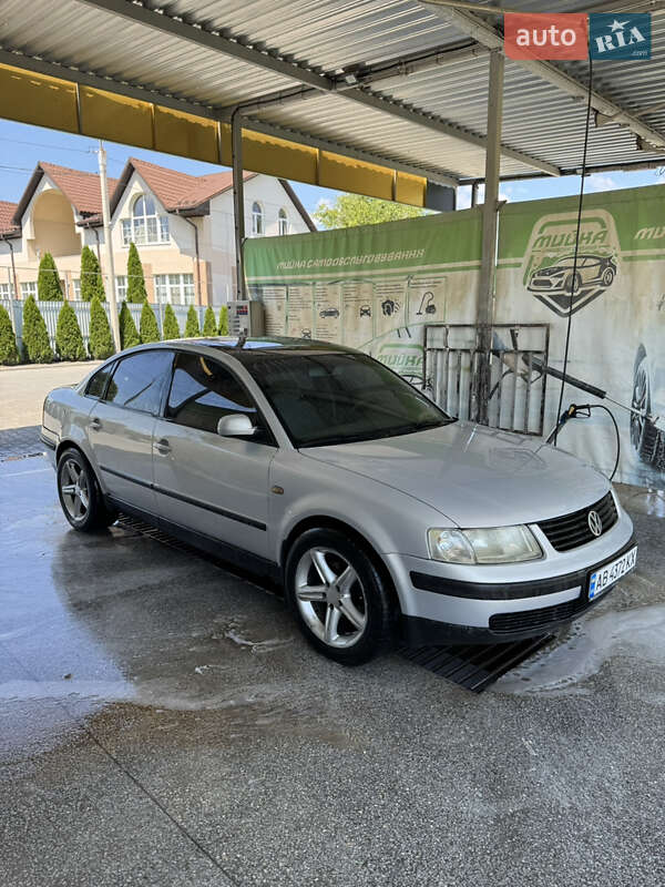 Volkswagen Passat (1998)