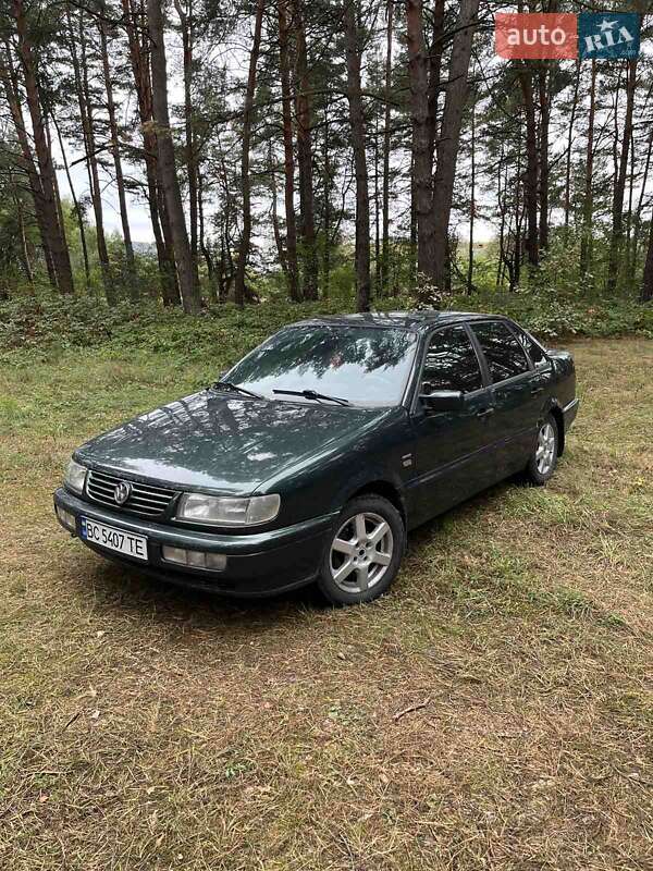 Volkswagen Passat (1996)