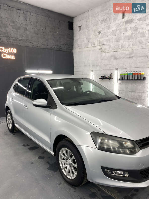Volkswagen Polo (2012)